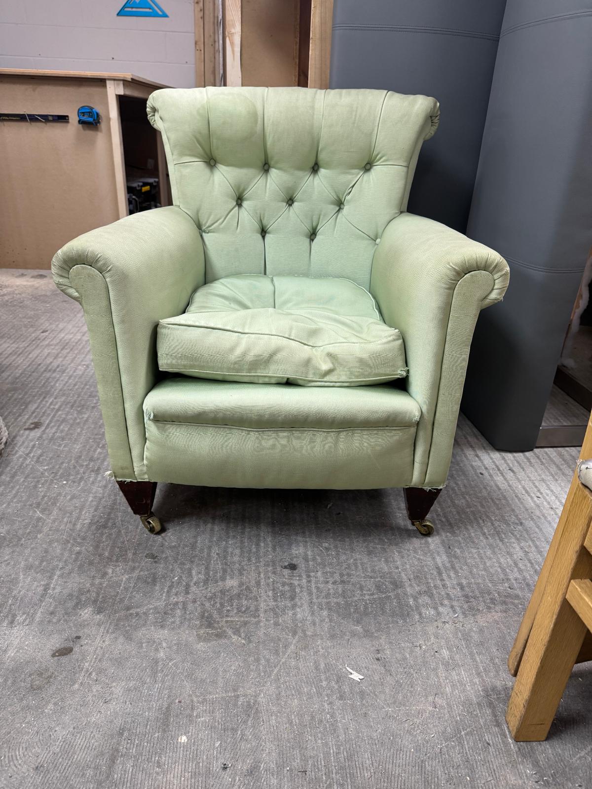 Green to blue pattern — before, view 1